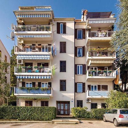 Nice Apartment In Lovran With House Sea View Εξωτερικό φωτογραφία