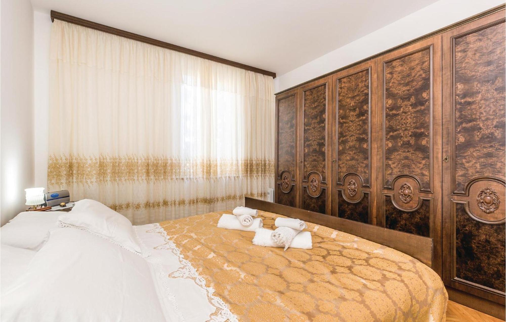 Nice Apartment In Lovran With House Sea View Εξωτερικό φωτογραφία