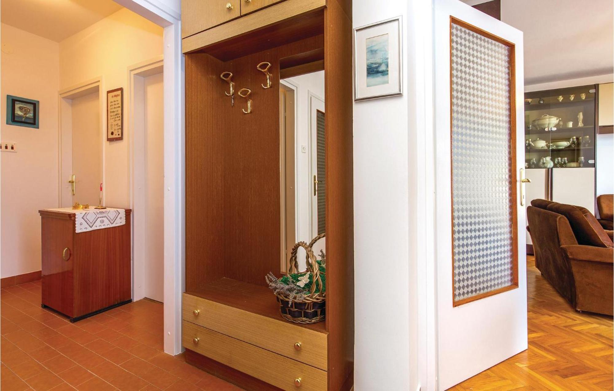 Nice Apartment In Lovran With House Sea View Εξωτερικό φωτογραφία