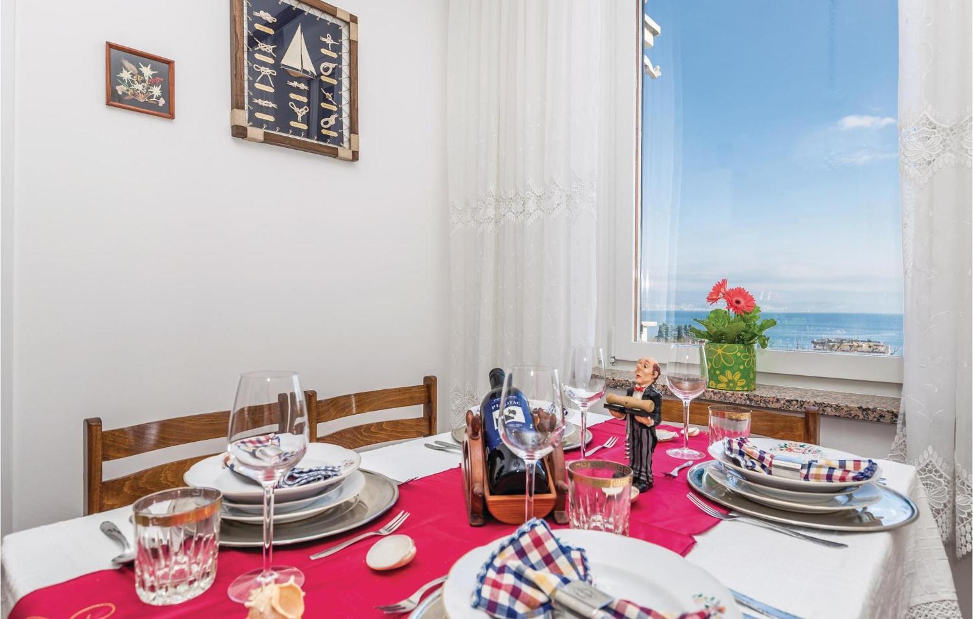 Nice Apartment In Lovran With House Sea View Εξωτερικό φωτογραφία