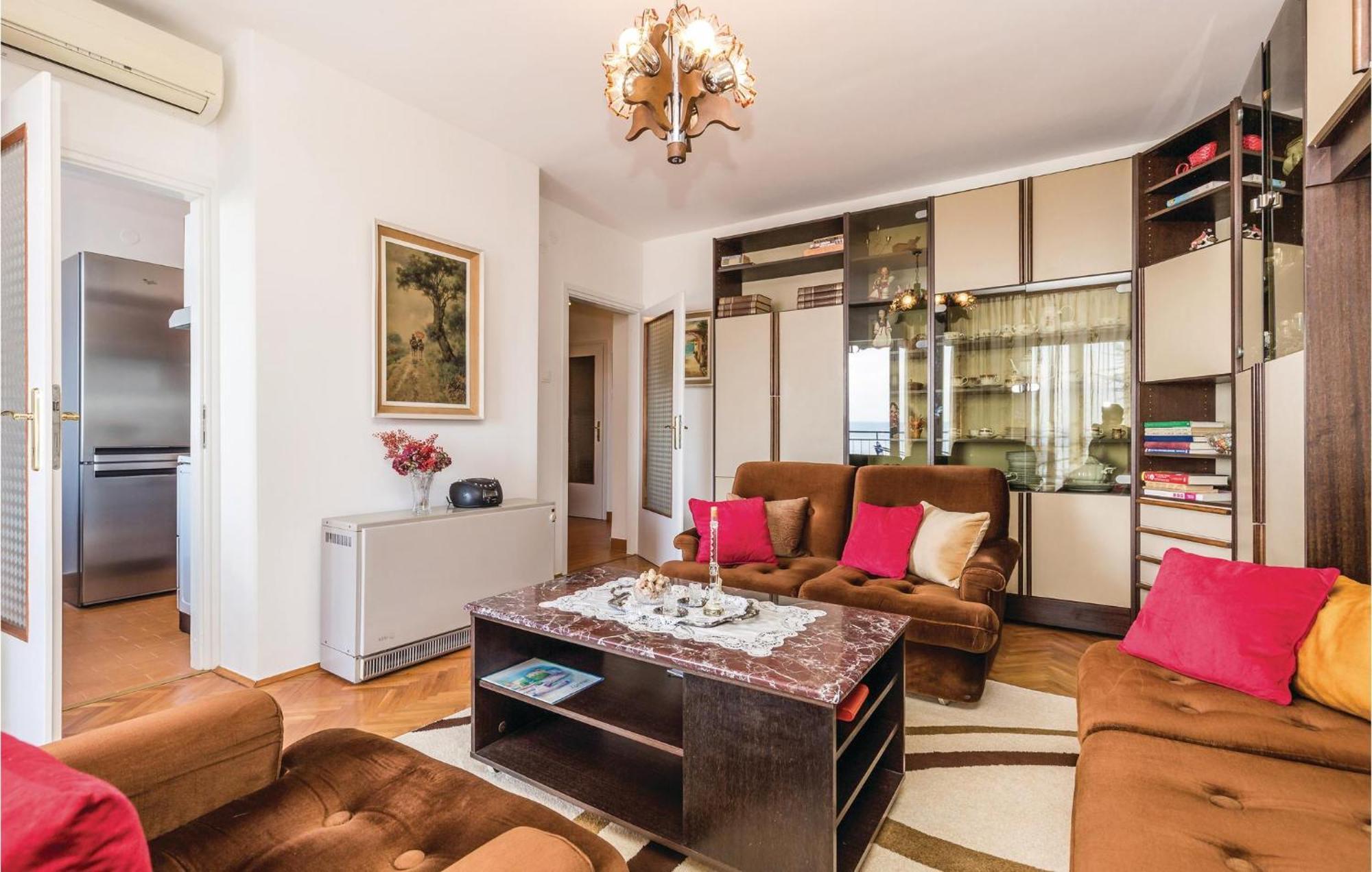 Nice Apartment In Lovran With House Sea View Εξωτερικό φωτογραφία