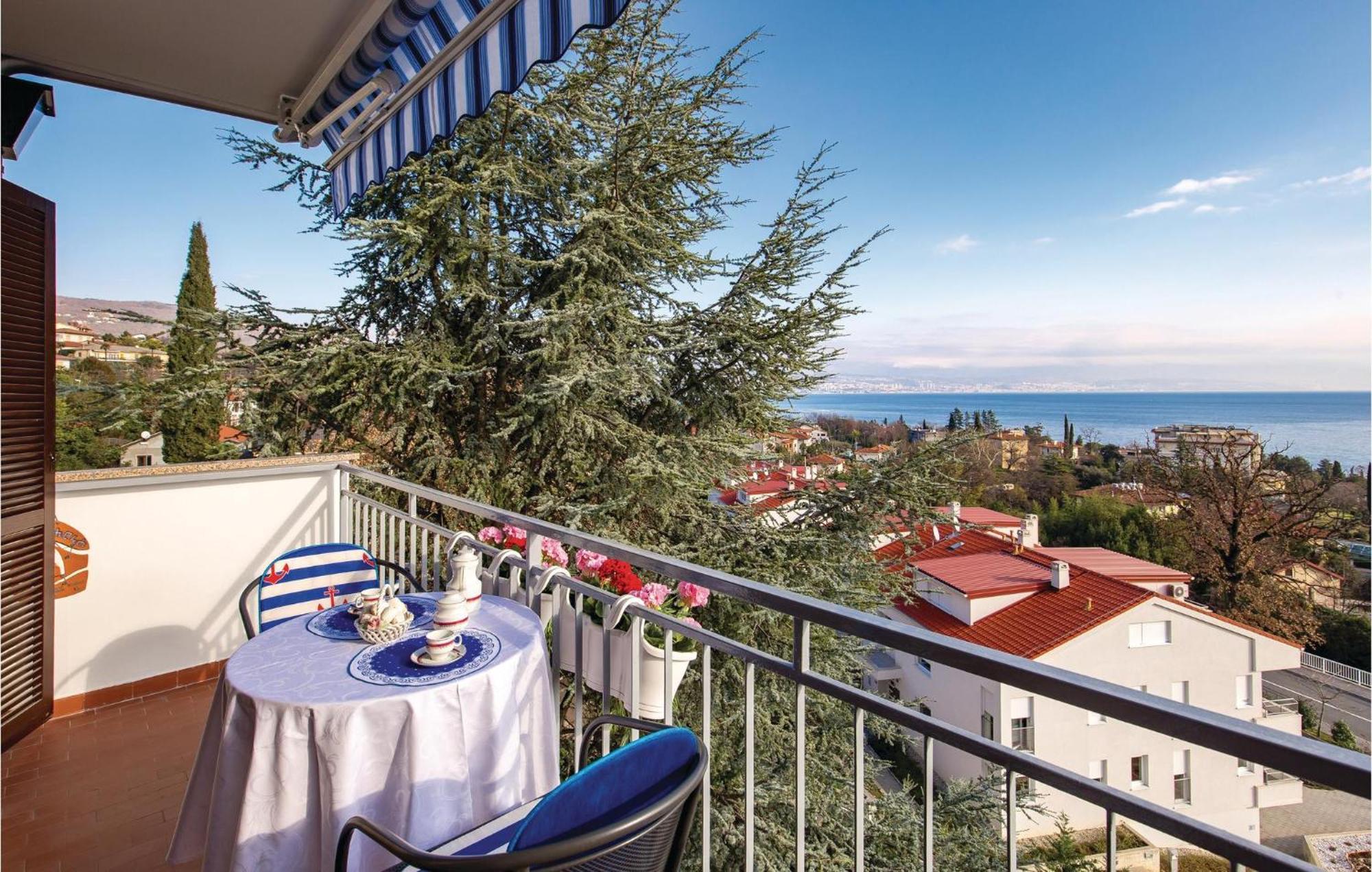 Nice Apartment In Lovran With House Sea View Εξωτερικό φωτογραφία