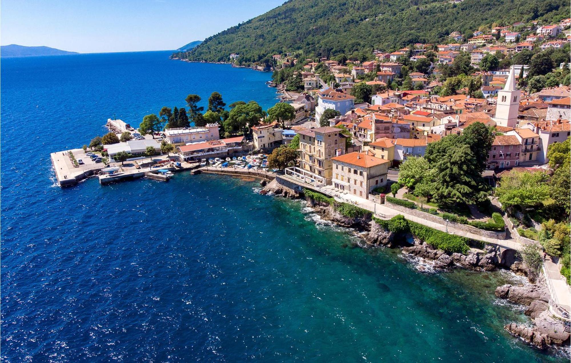 Nice Apartment In Lovran With House Sea View Εξωτερικό φωτογραφία