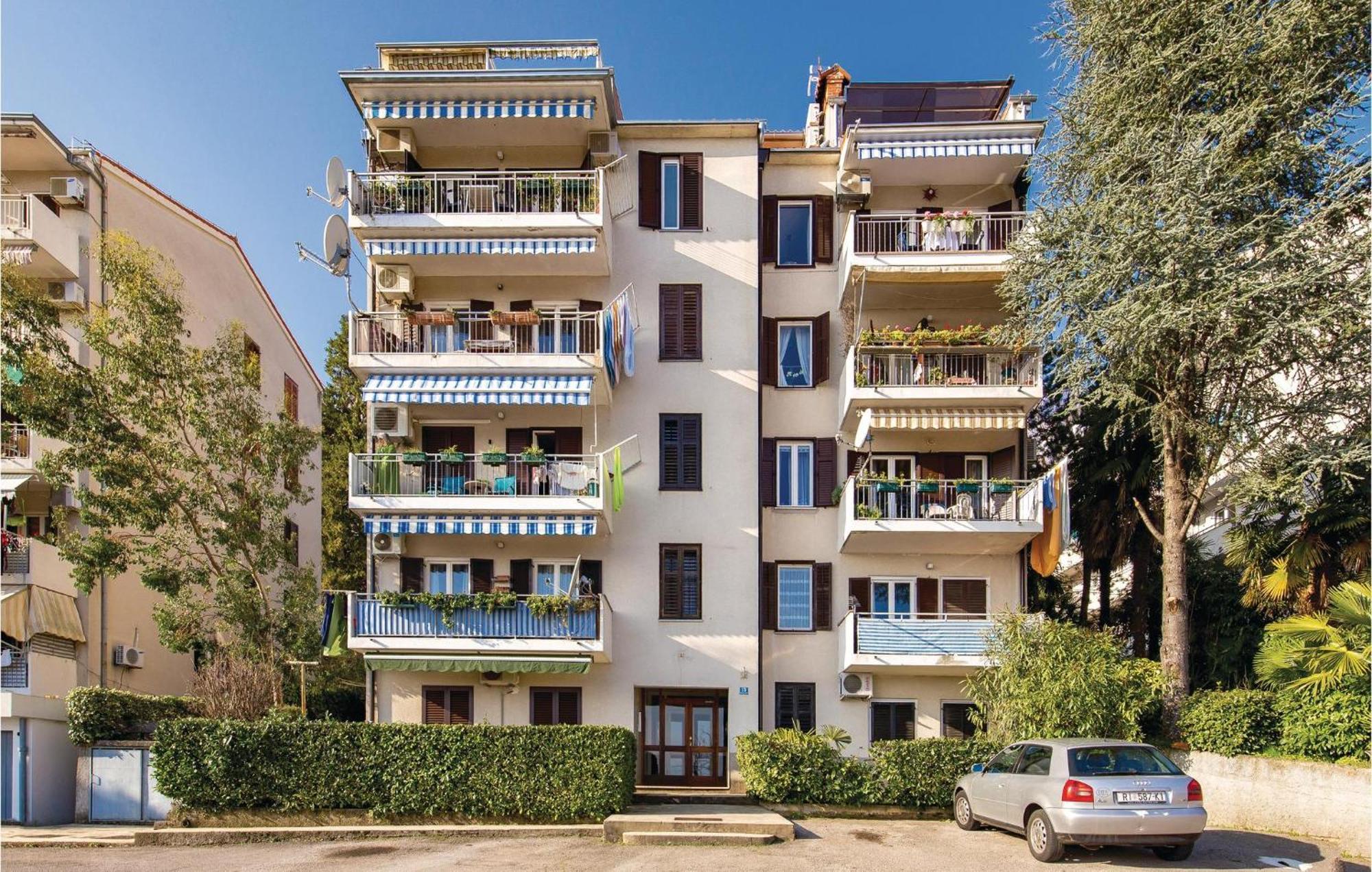 Nice Apartment In Lovran With House Sea View Εξωτερικό φωτογραφία